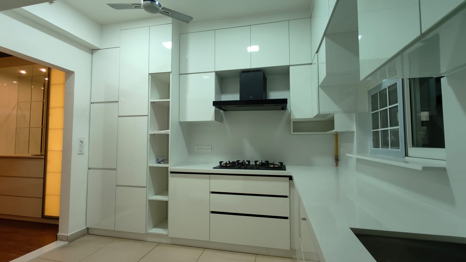 L-Shaped Modular Kitchen